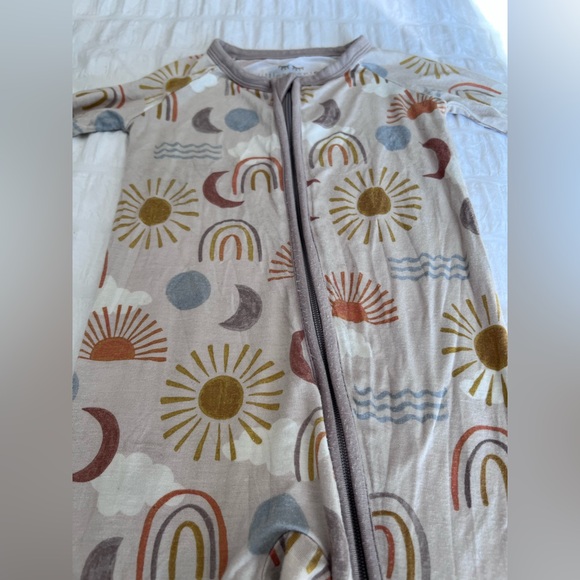 Little Sleepies Desert Sunrise Zippy Pajama Size 6-12M GUC - Picture 5 of 6